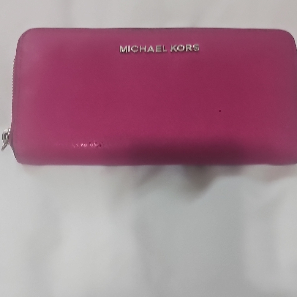 Michael Kors Pink Wallet